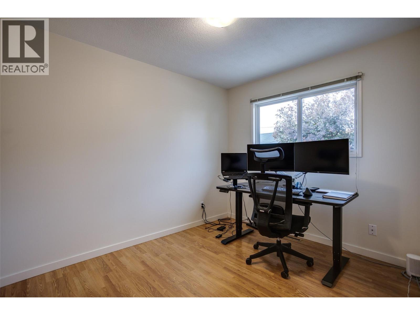 950 & 952 Stockwell Avenue, Kelowna, British Columbia  V1Y 6W2 - Photo 22 - 10403279