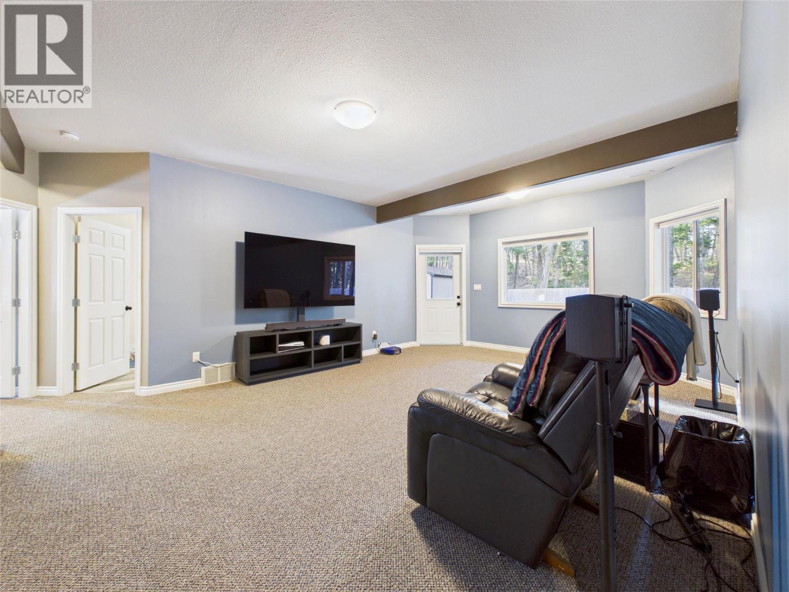 3065 Mt. Fisher Place, Cranbrook, British Columbia V1C 0A8 - Photo 28 - 10403582