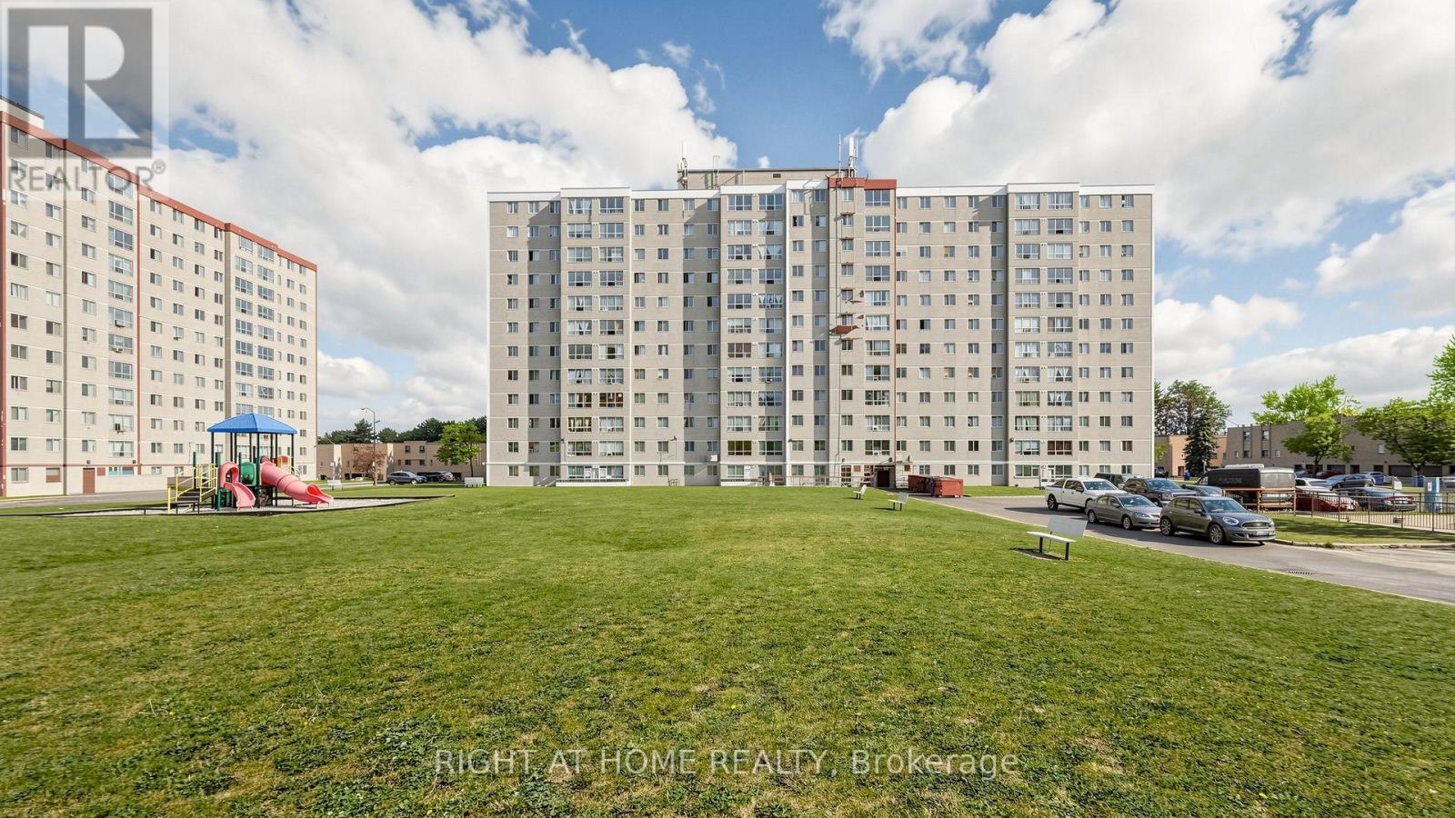 904 - 100 Lotherton Pathway, Toronto, Ontario  M6B 2G8 - Photo 33 - W14033830