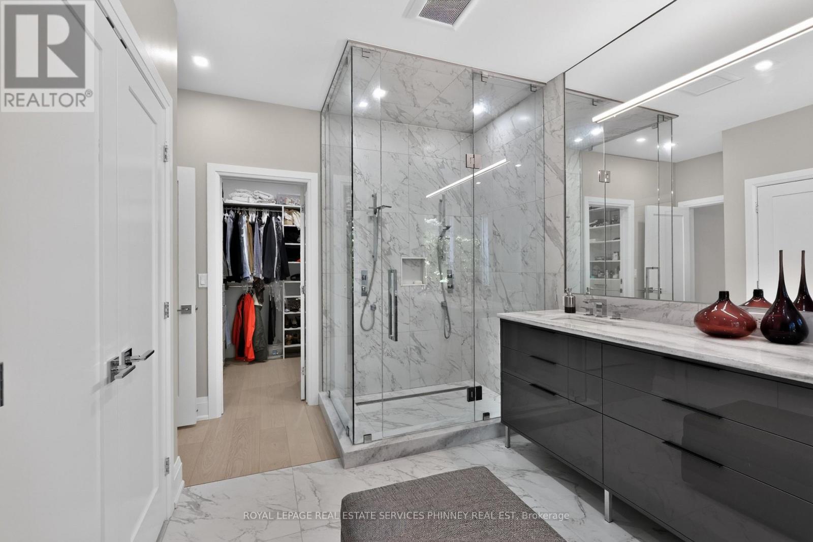 713 Hidden Grove Lane, Mississauga, Ontario  L5H 4L2 - Photo 19 - W14033928