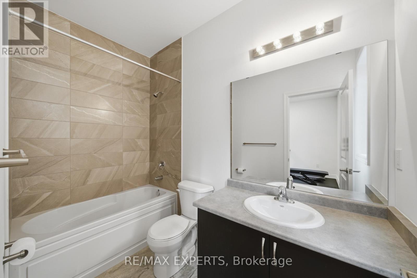 211 Stormont Trail, Vaughan, Ontario  L4H 4P6 - Photo 41 - N14033858