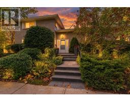 220 EDENBRIDGE DRIVE, Toronto, Ontario