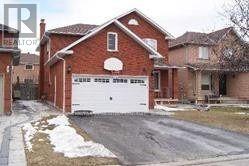 959 Summerbreeze Court, Mississauga, Ontario  L5V 1C9 - Photo 2 - W14033988