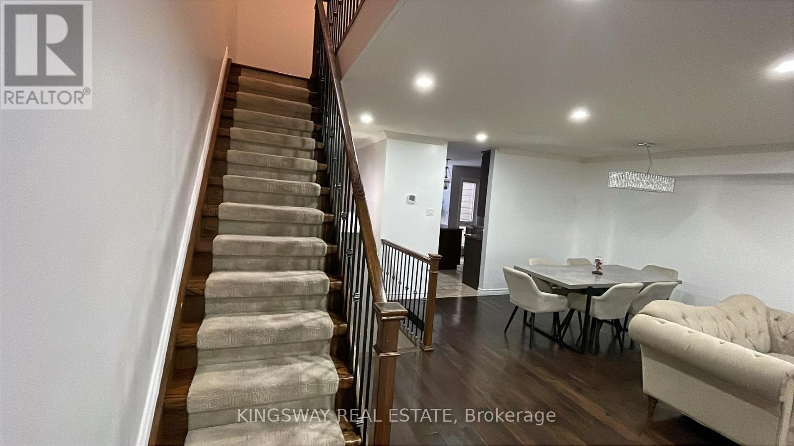 13 - 1120 Queens Avenue, Oakville, Ontario  L6H 2B5 - Photo 19 - W14034000