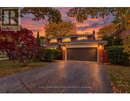 213 THE KINGSWAY, Toronto, Ontario