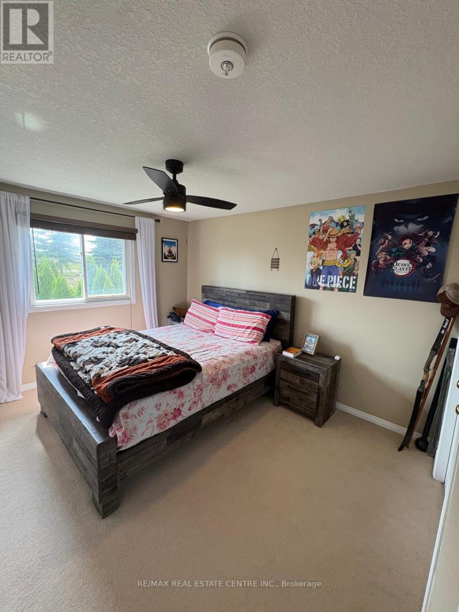 304 Purple Sage Crescent, Kitchener, Ontario  N2E 4G6 - Photo 12 - X14033908