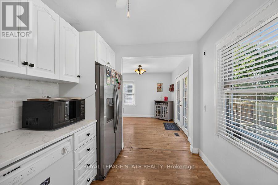 202 East 26th Street, Hamilton, Ontario  L8V 3C8 - Photo 20 - X14033938