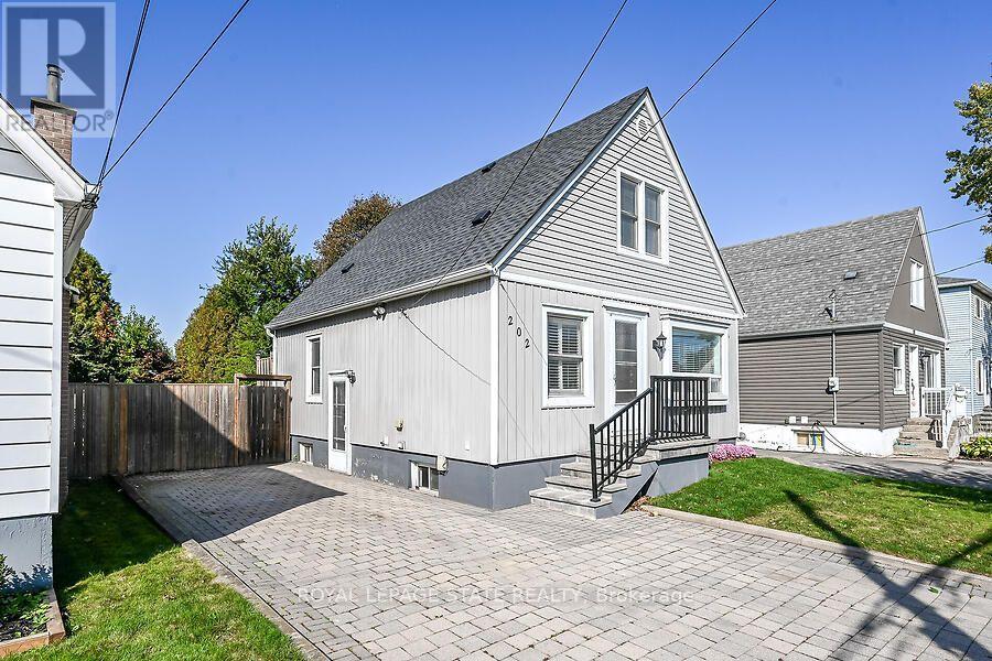 202 East 26th Street, Hamilton, Ontario  L8V 3C8 - Photo 38 - X14033938