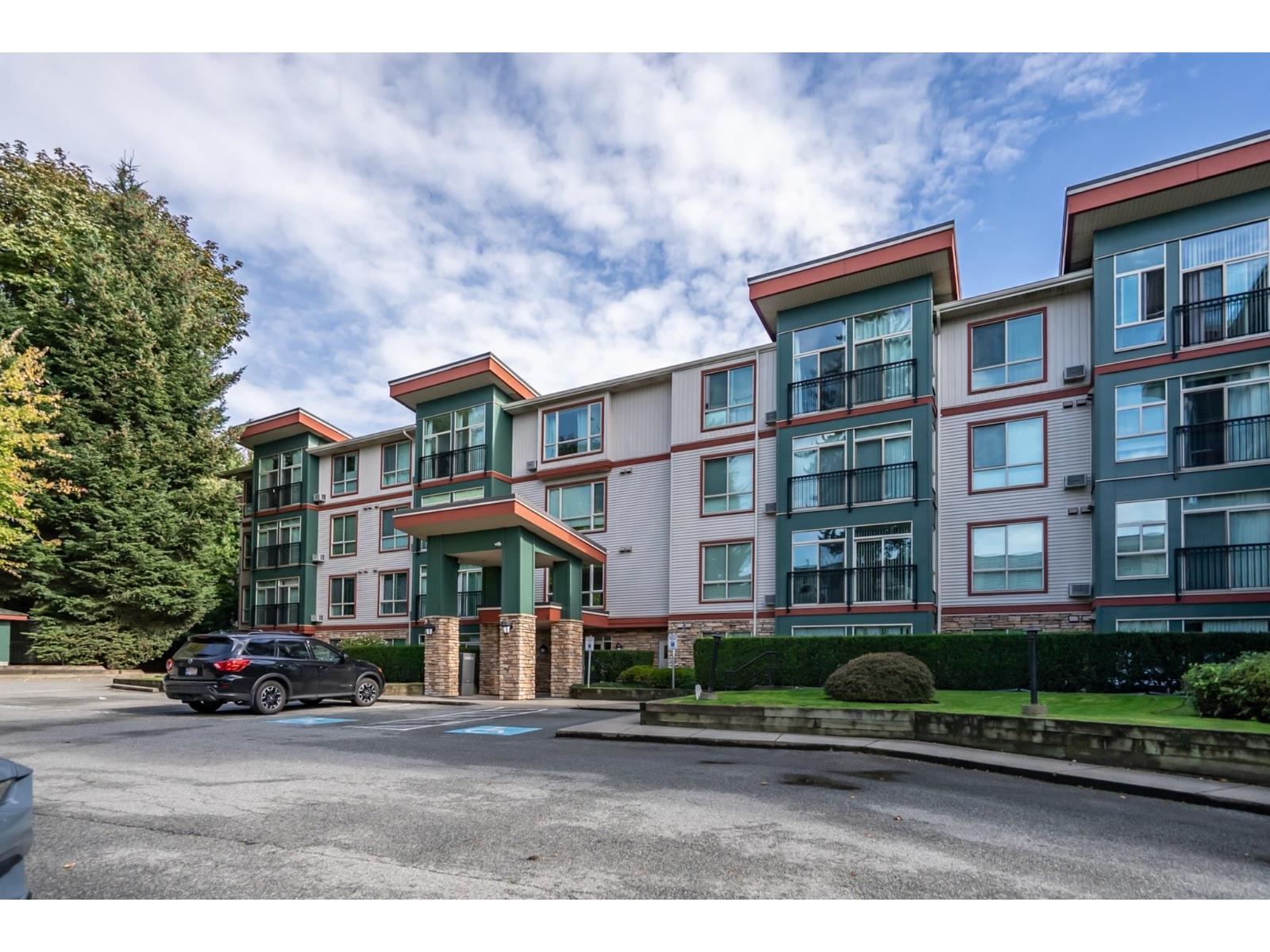 207 33485 SOUTH FRASER WAY