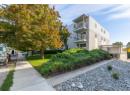 625 Rowcliffe Avenue Unit# 305, Kelowna, BC V1Y 5Y8