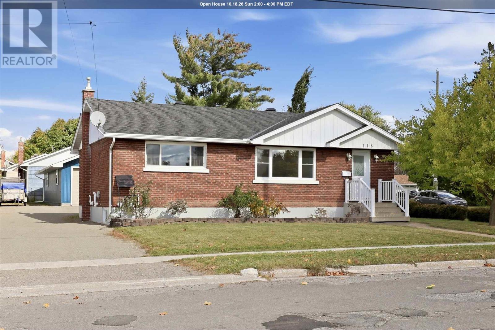 148 Cunningham RD, Sault Ste. Marie, Ontario