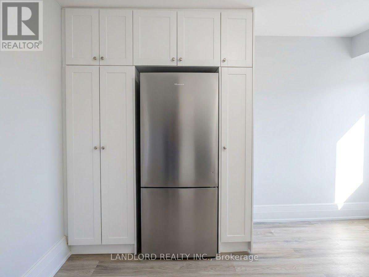 2 - 45 Clinton Street, Toronto, Ontario  M6J 2N9 - Photo 6 - C13697172