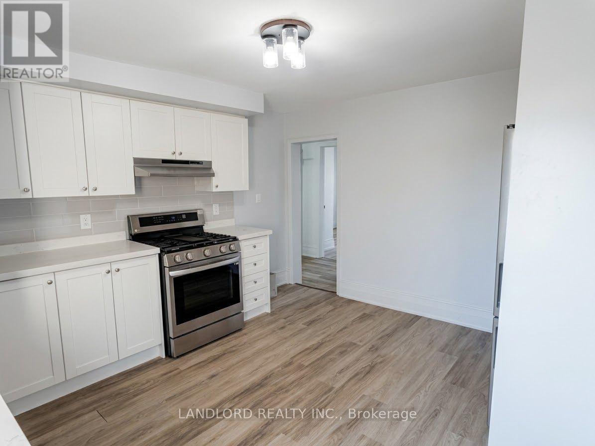 2 - 45 Clinton Street, Toronto, Ontario  M6J 2N9 - Photo 4 - C13697172