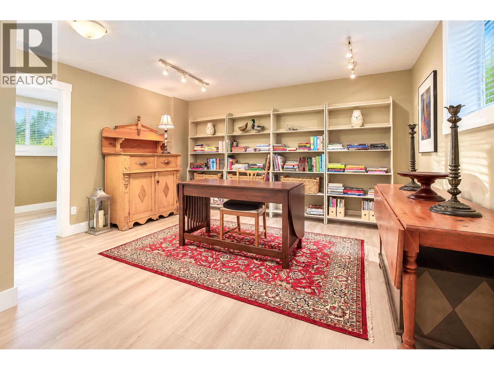 1899 Parkway Boulevard, Coquitlam, British Columbia  V3E 3L5 - Photo 26 - R3174589
