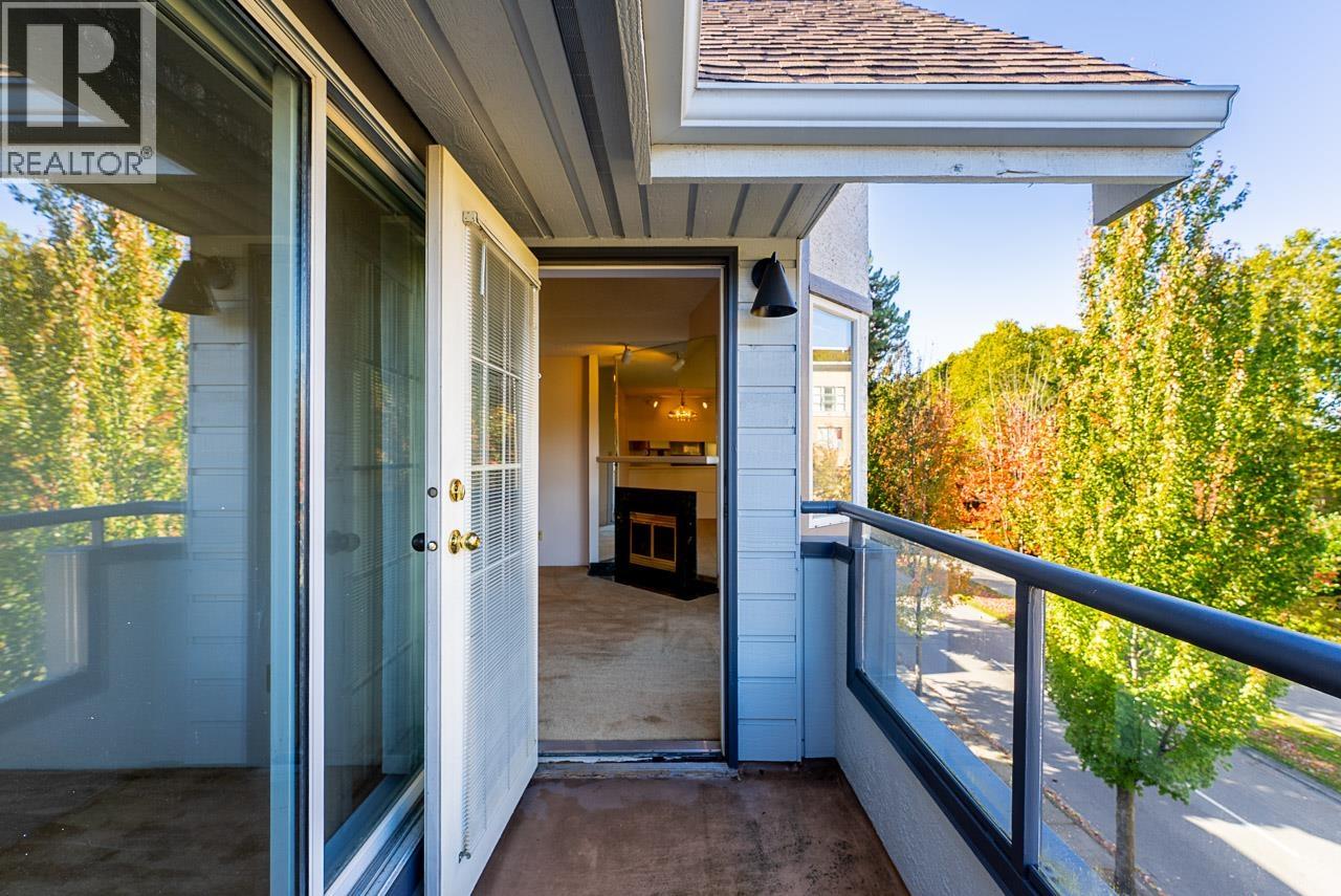 302 8700 WESTMINSTER HIGHWAY