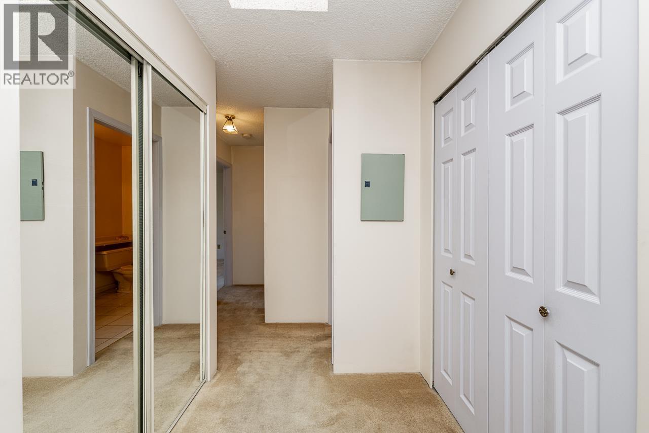 302 8700 WESTMINSTER HIGHWAY