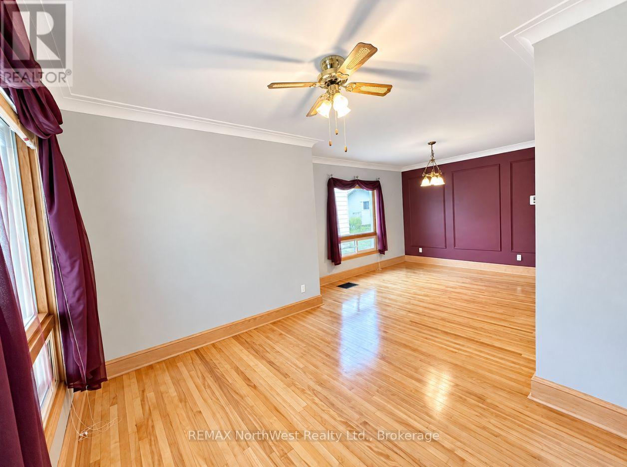 230 Fourth Street N, Kenora, Ontario  P9N 2M7 - Photo 12 - X14034058