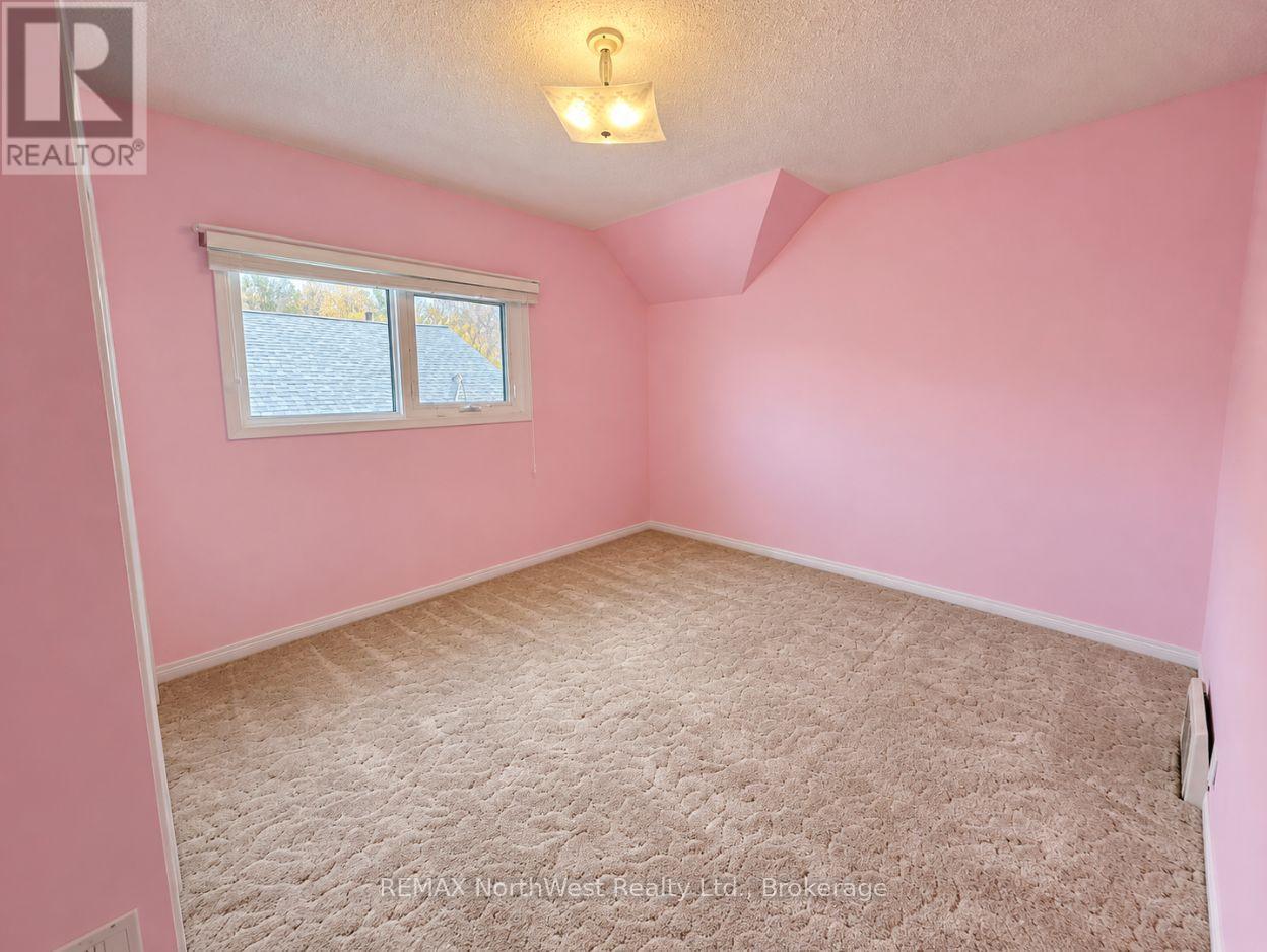 230 Fourth Street N, Kenora, Ontario  P9N 2M7 - Photo 26 - X14034058