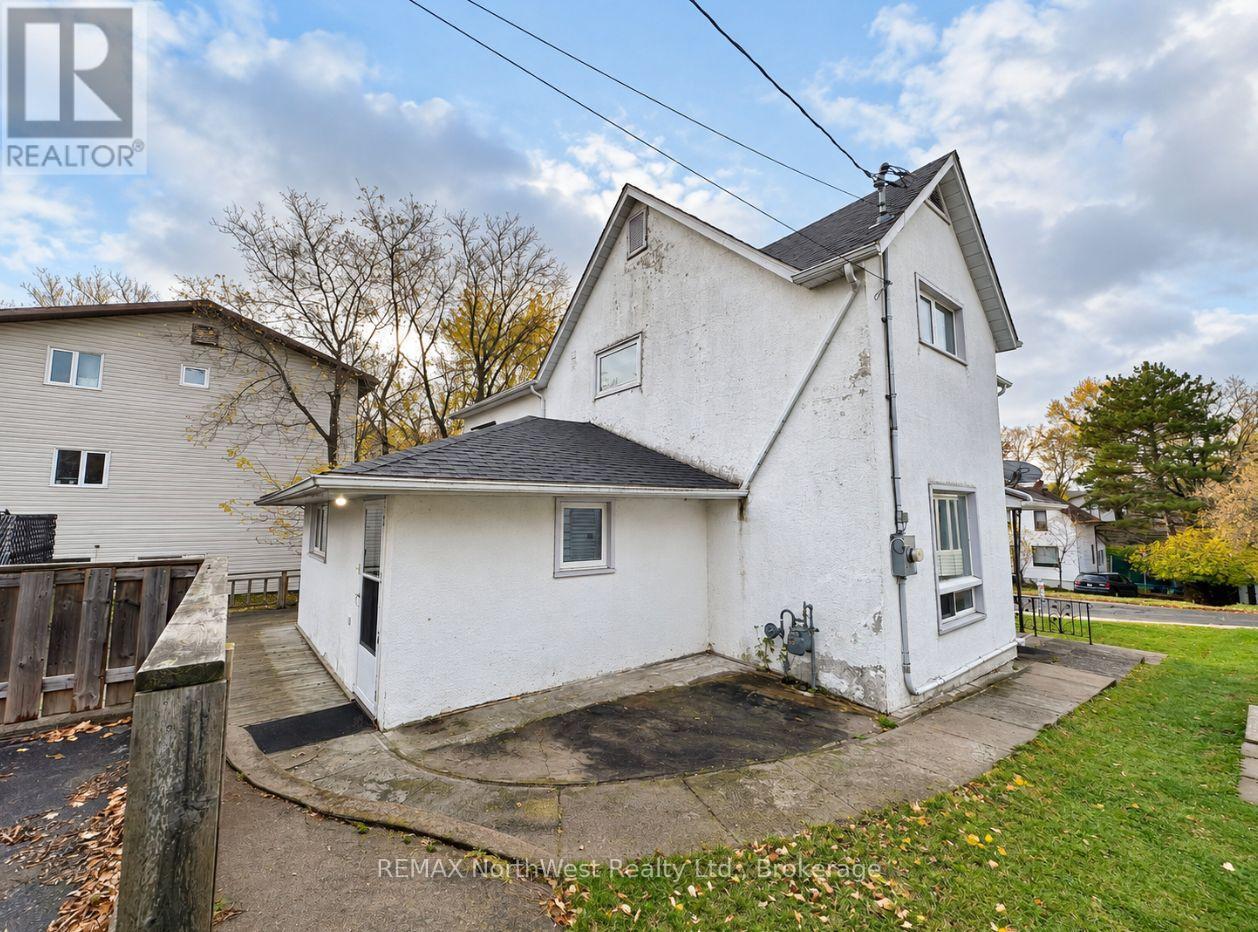 230 Fourth Street N, Kenora, Ontario  P9N 2M7 - Photo 35 - X14034058