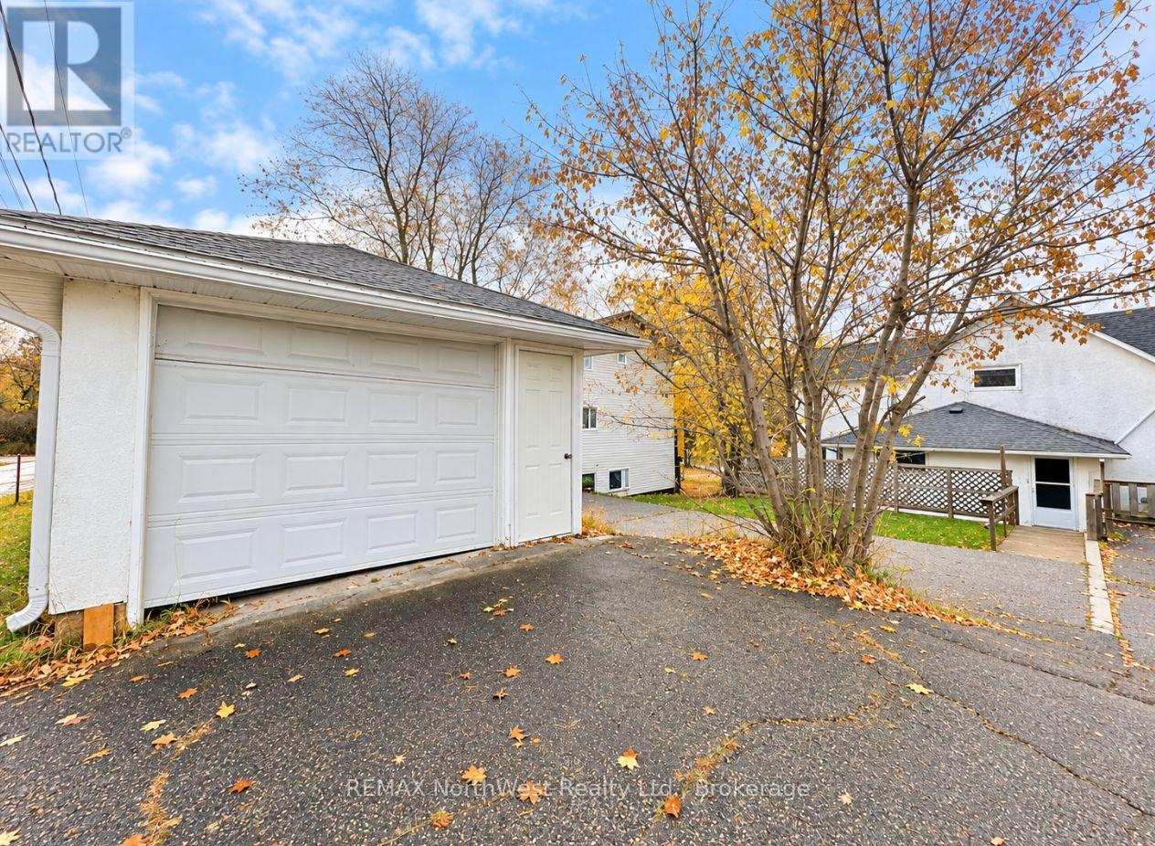230 Fourth Street N, Kenora, Ontario  P9N 2M7 - Photo 40 - X14034058