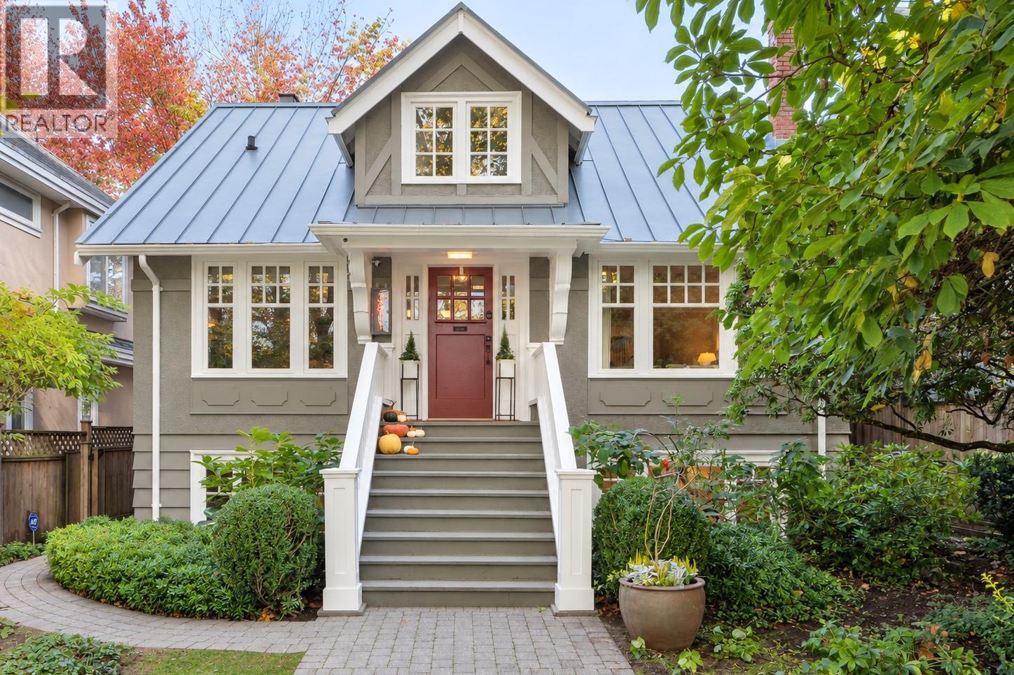 3811 W 26TH AVENUE, vancouver, British Columbia
