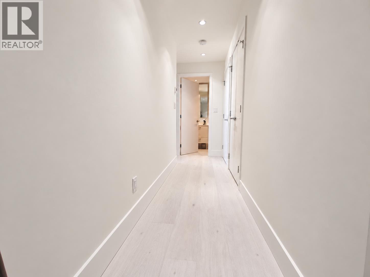 2005 7303 Noble Lane, Burnaby, British Columbia  V3N 0H2 - Photo 2 - R3175413