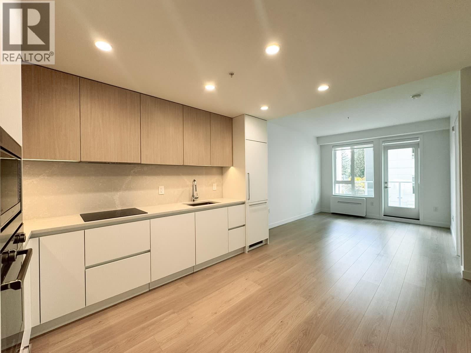 202 588 HARRISON DRIVE, coquitlam, British Columbia