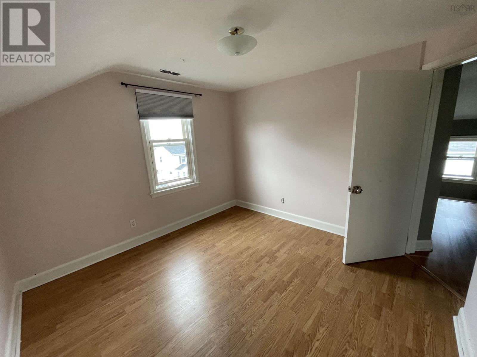 63 Sutherland Street, Sydney, Nova Scotia  B1P 2X1 - Photo 23 - 202617324
