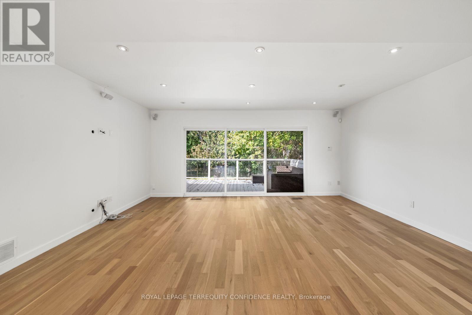 36 Sutcliffe Drive, Toronto, Ontario  M2K 2A6 - Photo 8 - C14034082