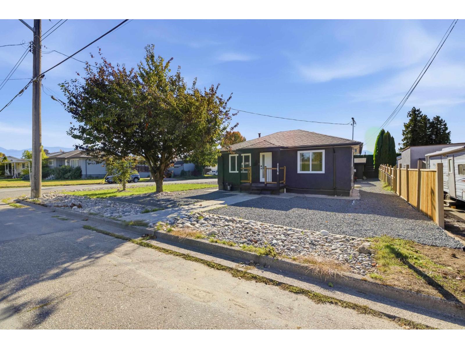45870 Henley Avenue, Chilliwack Proper West, Chilliwack, British Columbia  V2P 3J9 - Photo 3 - R3172713