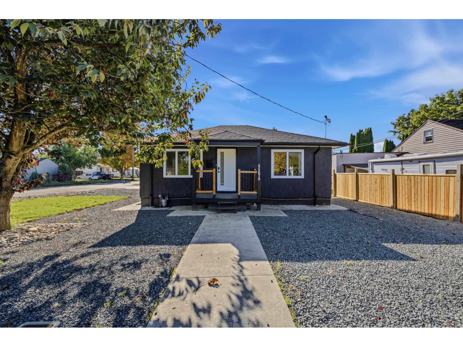 45870 Henley Avenue, Chilliwack Proper West, Chilliwack, British Columbia  V2P 3J9 - Photo 4 - R3172713