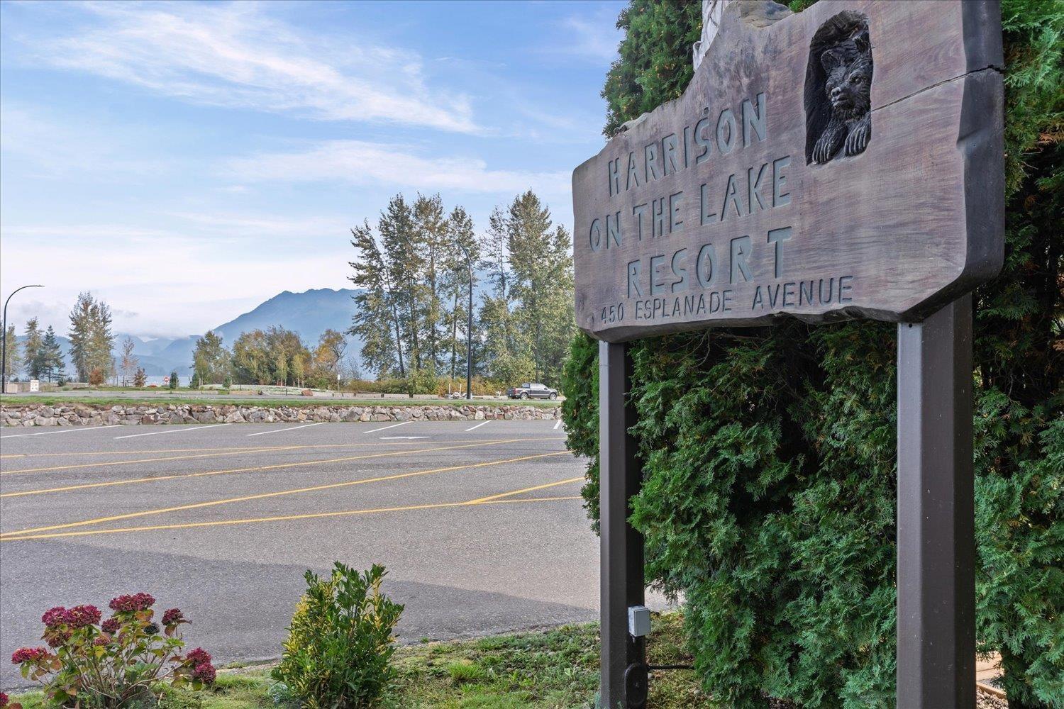 1 450 ESPLANADE AVENUE|Harrison Hot Springs