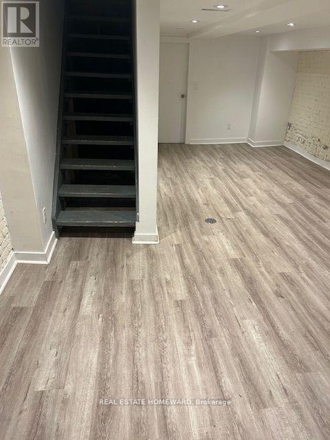 Main - 726 Gerrard Street E, Toronto, Ontario  M4M 1Y3 - Photo 12 - E14034054