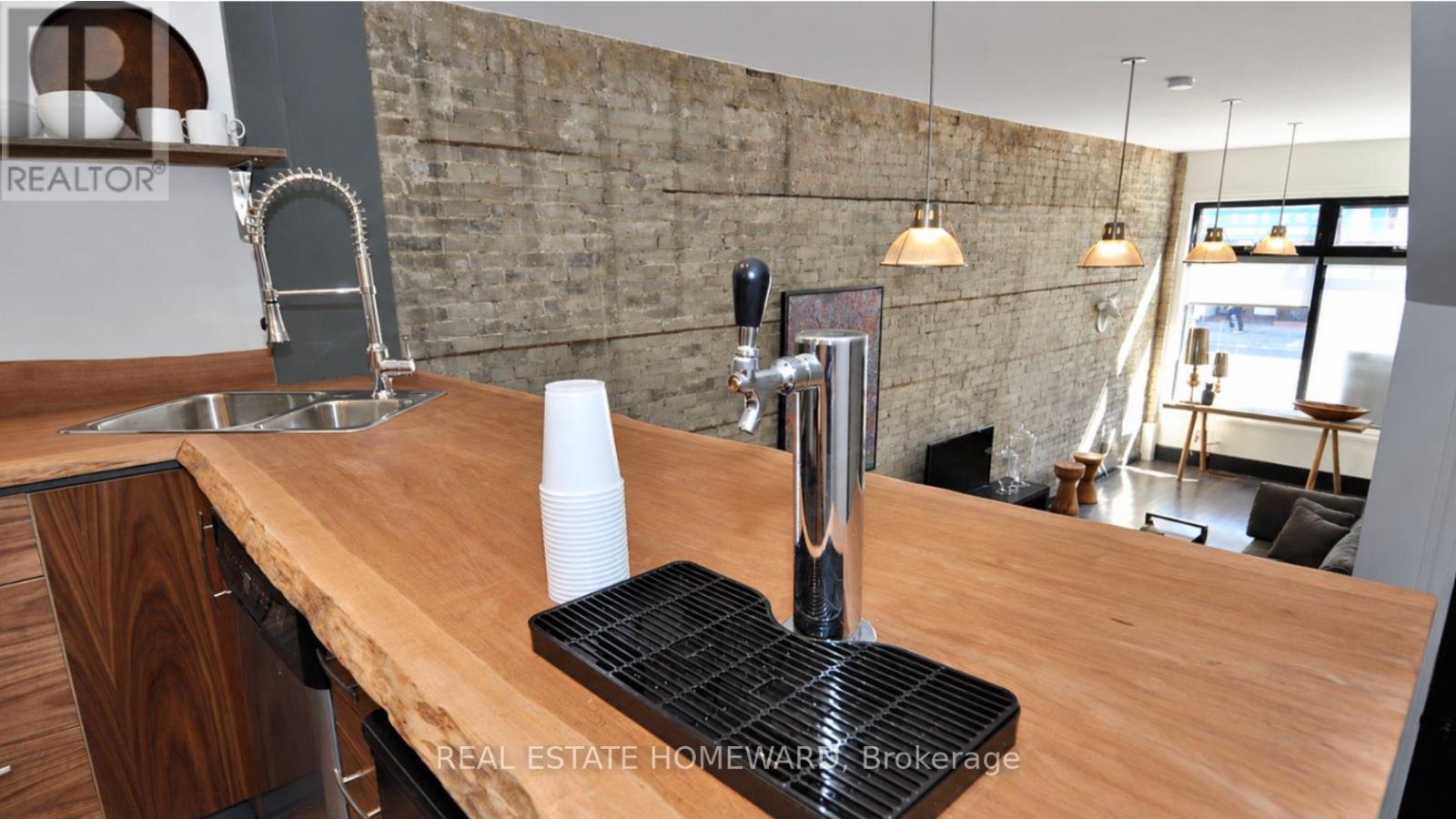 Main - 726 Gerrard Street E, Toronto, Ontario  M4M 1Y3 - Photo 6 - E14034054