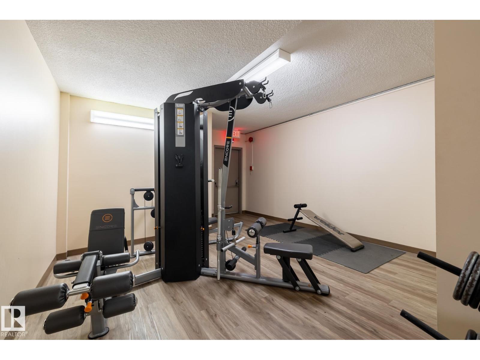#1304 10160 116 ST NW