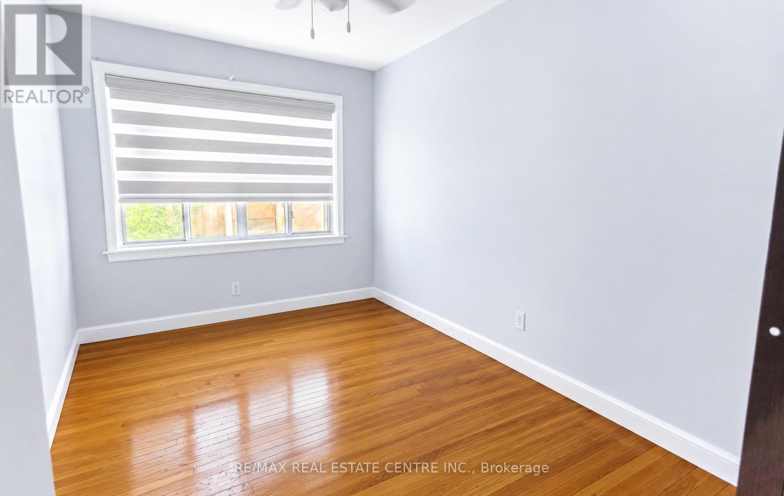 302 Southview Road, Oakville, Ontario L6K 2P5 - Photo 16 - W14019370