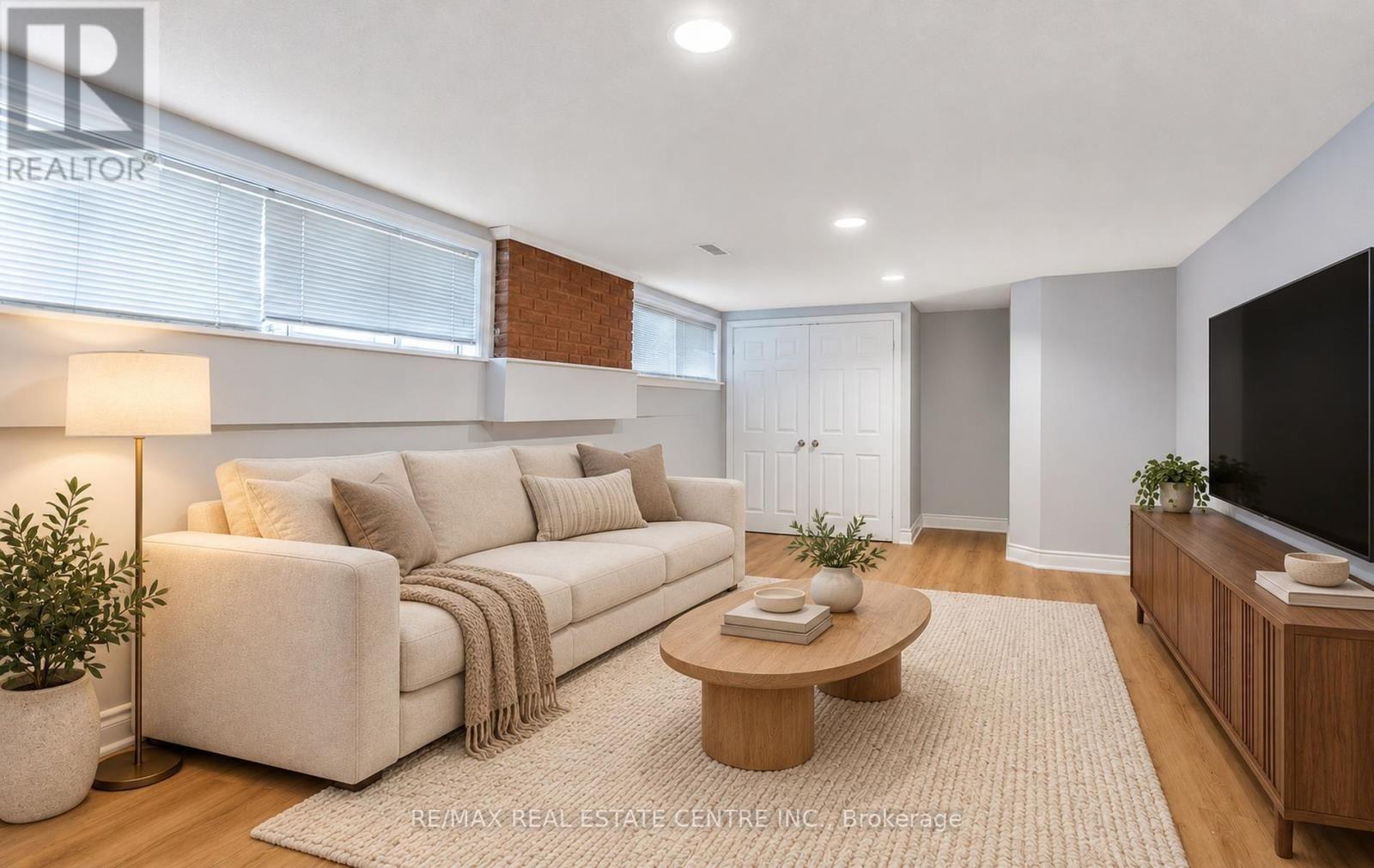 302 Southview Road, Oakville, Ontario L6K 2P5 - Photo 21 - W14019370