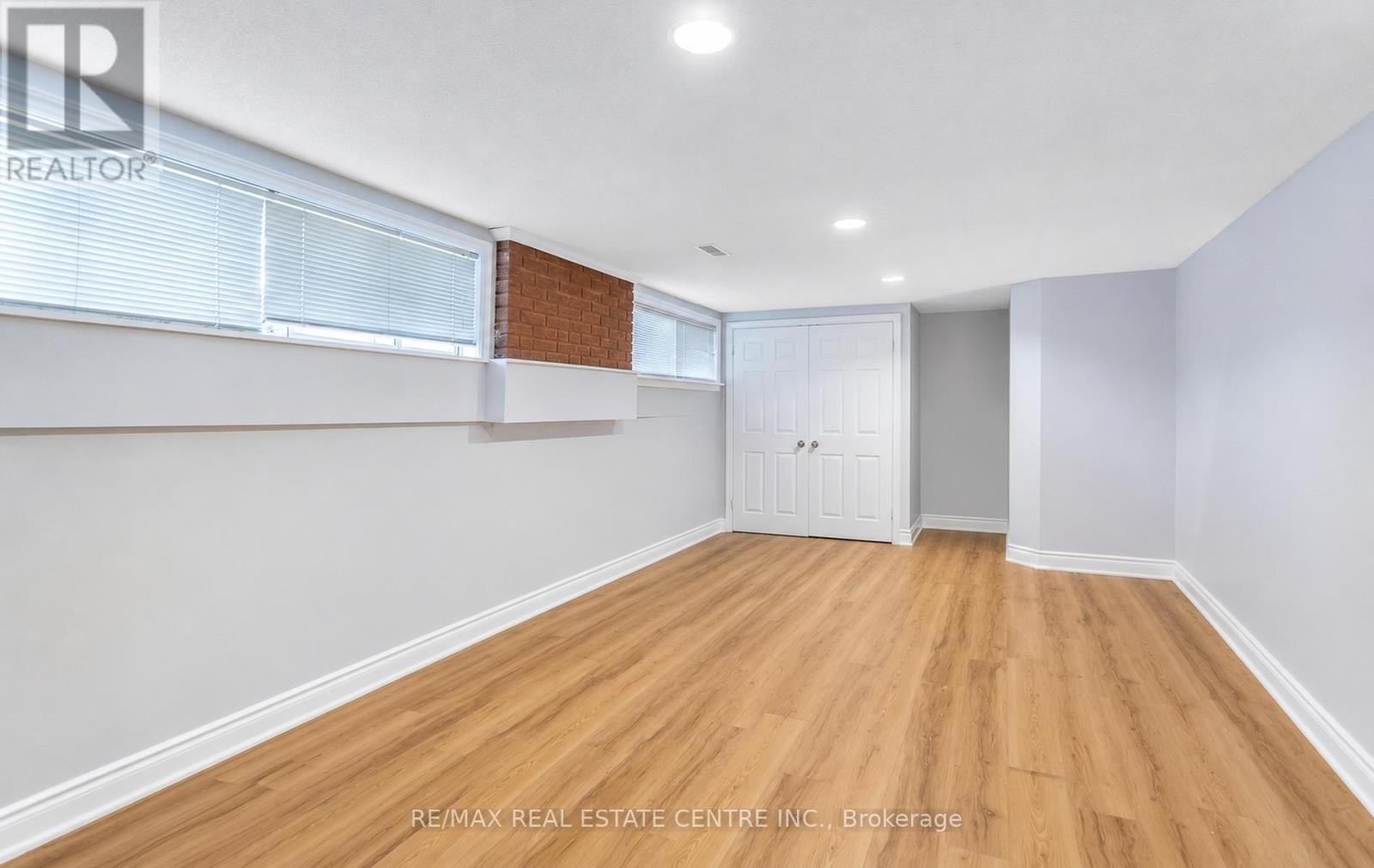 302 Southview Road, Oakville, Ontario L6K 2P5 - Photo 20 - W14019370