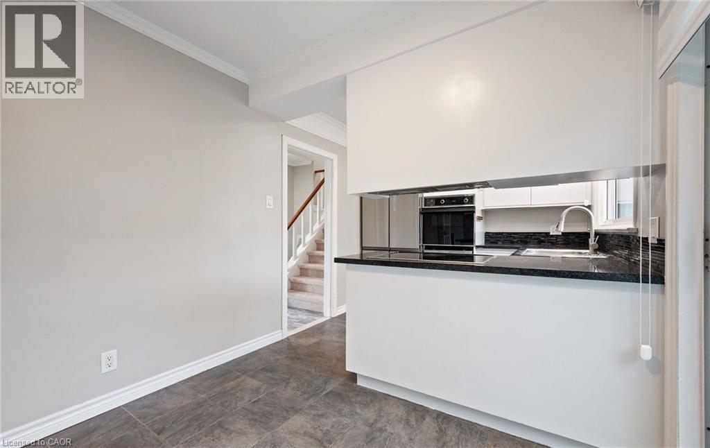 251 Third Line, Halton, Ontario  L6L 4A2 - Photo 16 - 40871424