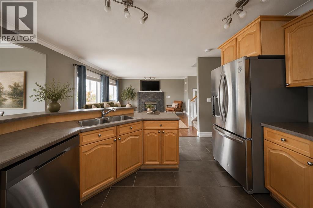 329 Archibald Close, Fort Mcmurray, Alberta  T9K 2P6 - Photo 11 - A2349588