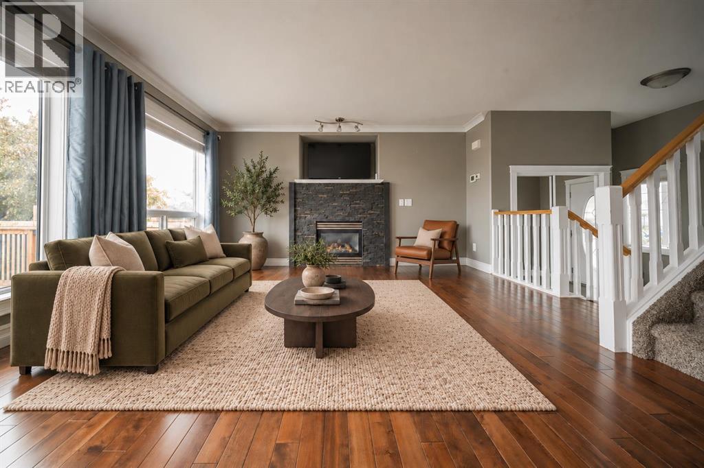 329 Archibald Close, Fort Mcmurray, Alberta  T9K 2P6 - Photo 6 - A2349588