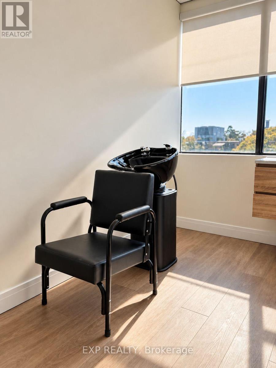 203 - 1090 Dundas Street E, Mississauga, Ontario  L4Y 2B8 - Photo 16 - W14033956