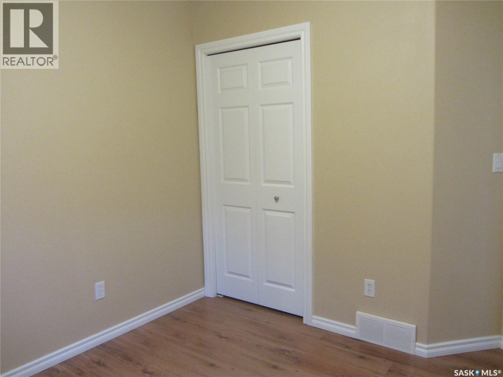 562 Blackburn Crescent, Saskatoon, Saskatchewan  S7V 1E8 - Photo 13 - SK051115