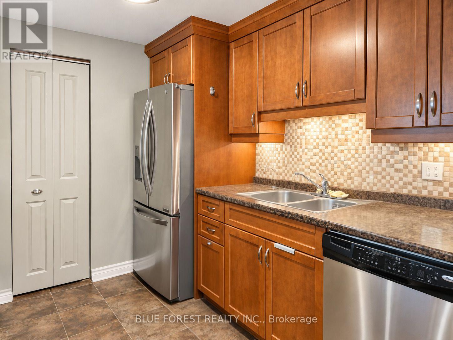 103 - 155 Kent Street, London East, Ontario  N6A 5N7 - Photo 11 - X14034106