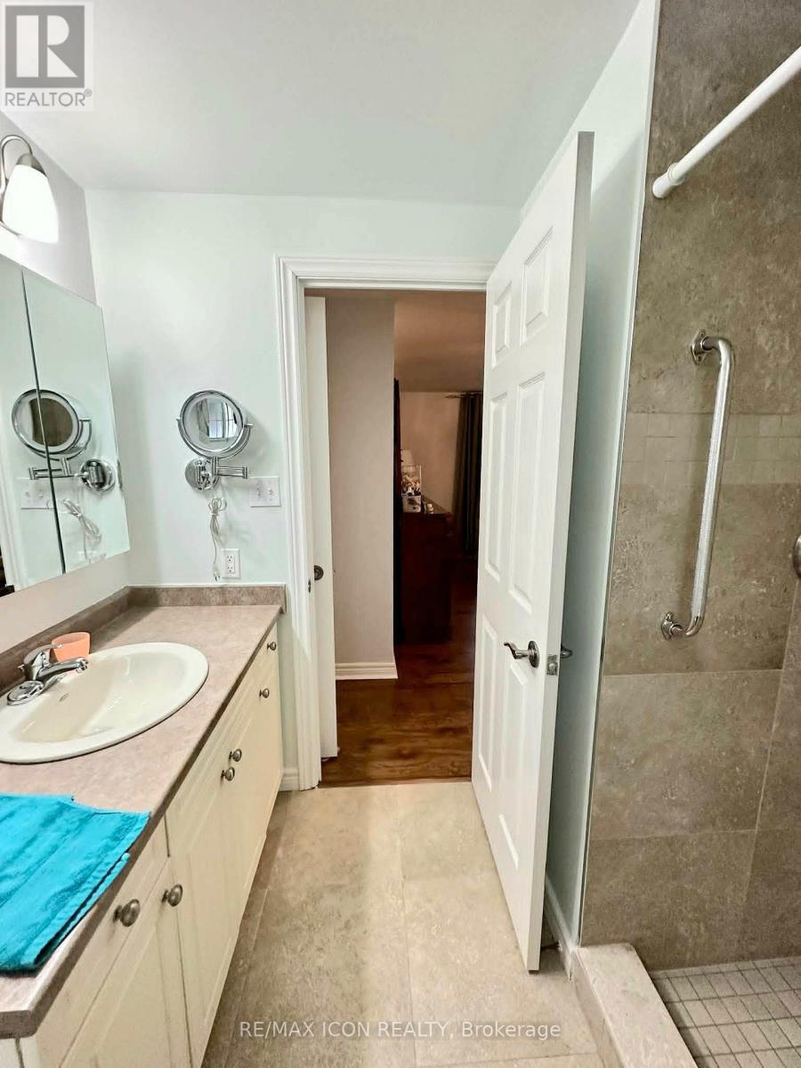 201 Biltmore Drive, South Huron, Ontario  N0M 1T0 - Photo 11 - X14034174