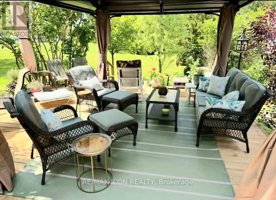 201 Biltmore Drive, South Huron, Ontario  N0M 1T0 - Photo 7 - X14034174