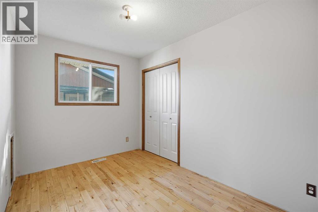 20 Blackthorn Place NE