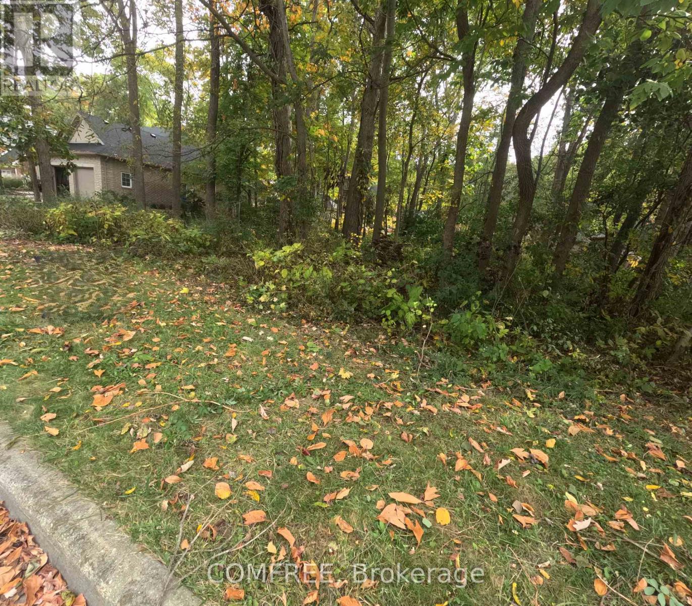 2215 Edgemore Avenue, Lasalle, Ontario N9H 2K2 - Photo 2 - X14034168