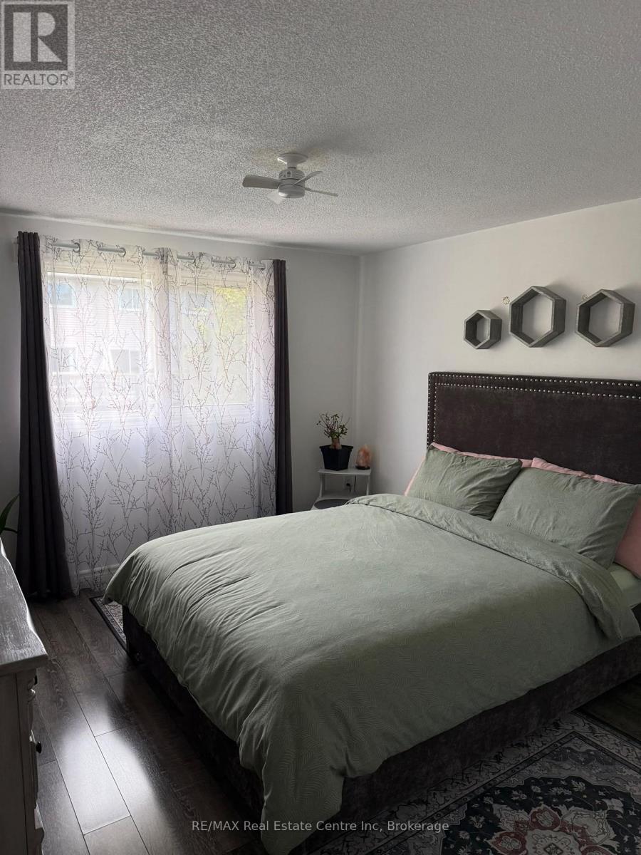 70 Grandridge Crescent, Guelph, Ontario  N1H 8G3 - Photo 11 - X14034180