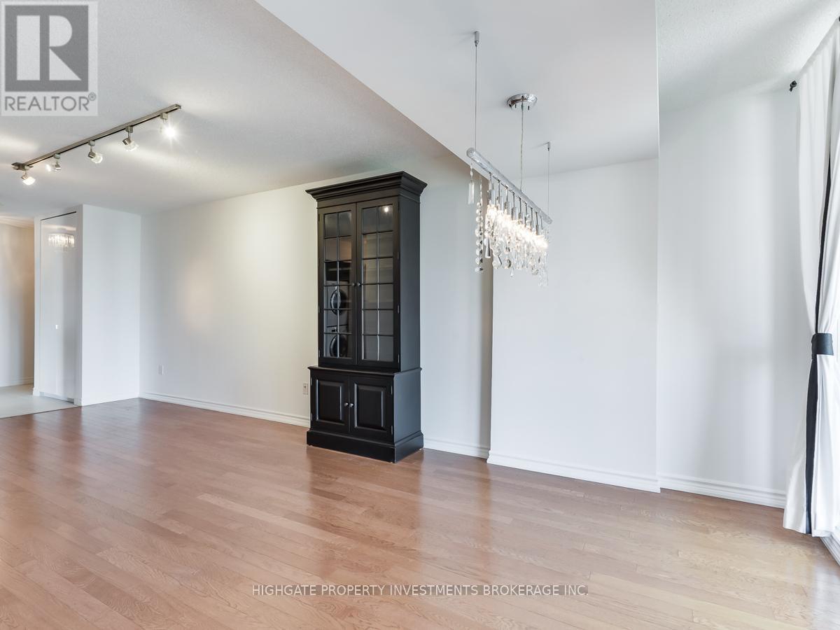 1201 - 195 Merton Street, Toronto, Ontario  M4S 3H6 - Photo 14 - C14034188